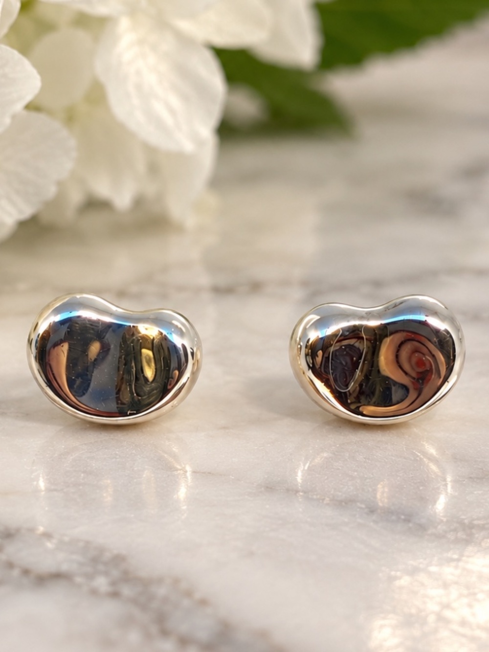 Tiffany & Co. Bean Stud Elsa Peretti bean earrings 925 sterling 11mm w/ Box